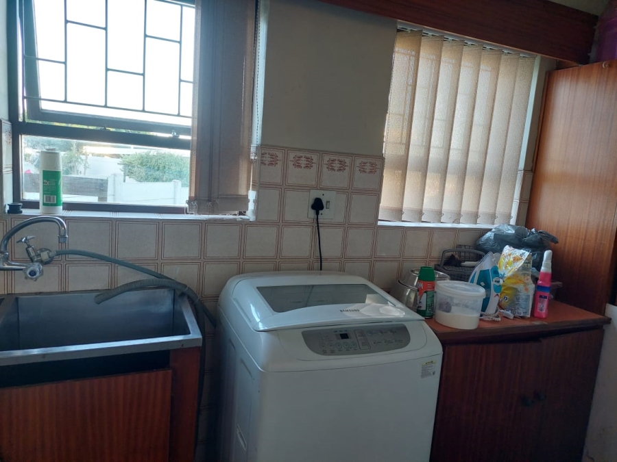 3 Bedroom Property for Sale in Hartenbos Central Western Cape